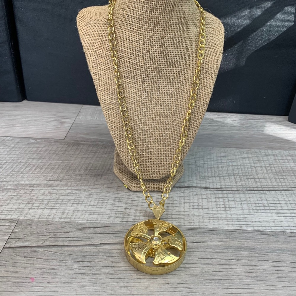 Gold Tone Spinning Rim Car Wheel Flame Pendant Necklace Streetwear 24 Inch Chain